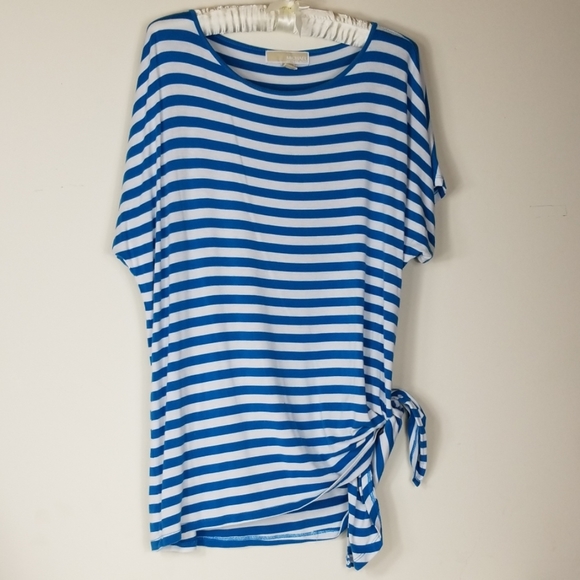 MICHAEL Michael Kors Tops - Women's large Michael Kors shortsleeved tunic